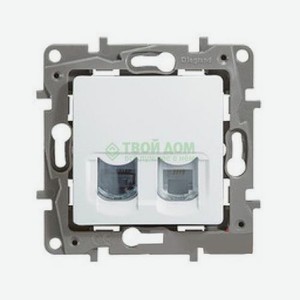 Комбинированная розетка Legrand Etika 672252